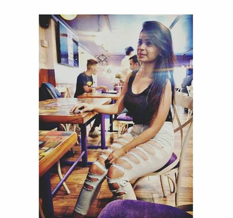 Anjali Gupta sexy model photo