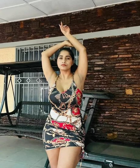 influencer girls onlyfans hot sexy photos