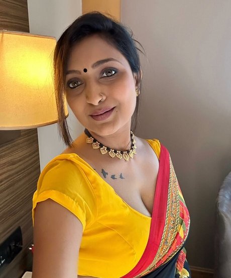 Roma Varadkar top pornstar picture