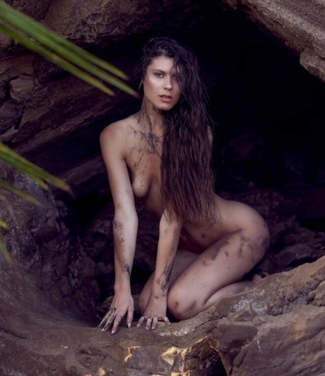 madame clarisse star nude photos