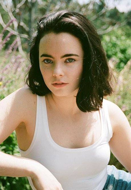 Freya Tingley porn actress photo