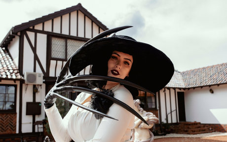 Lady Dimitrescu pornstar exclusive archive