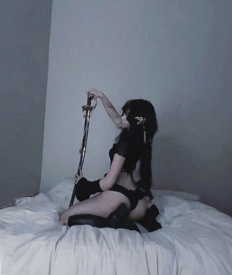 limerince erotic model images