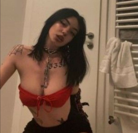 shawtysuzi high quality pornstar pics