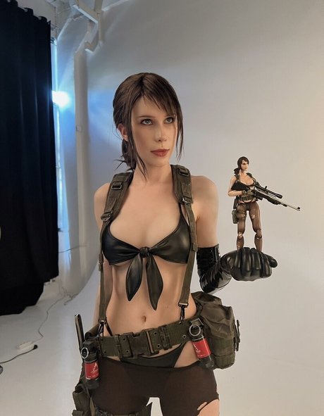 Olga Haku Frau haku model art img