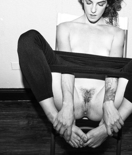 MissMacaroni nude star photo