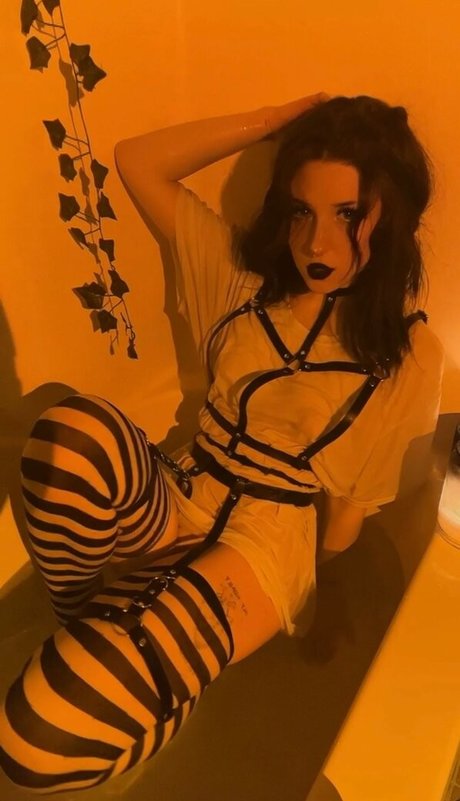 deadpixies star sex photo