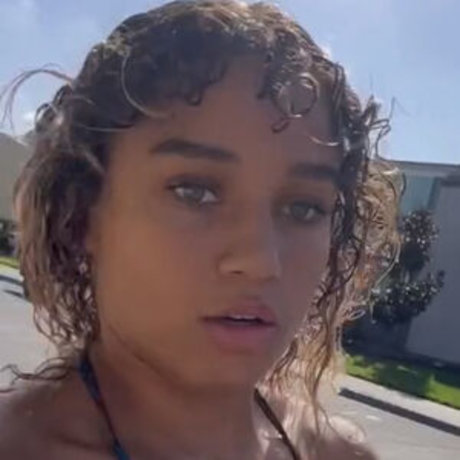 Salah Brooks adult model image