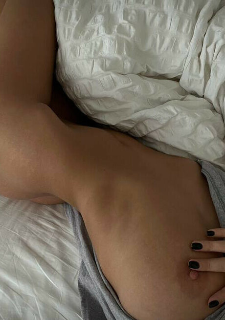 Ayakaomi pornstar art image