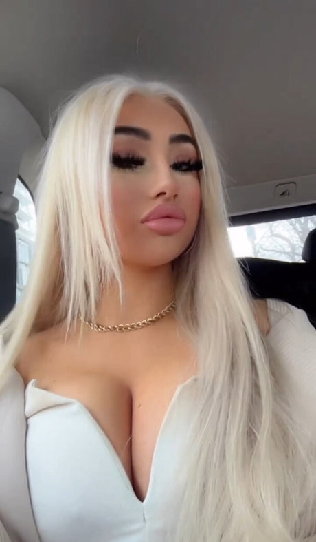 Monet Fisher exclusive pornstar image