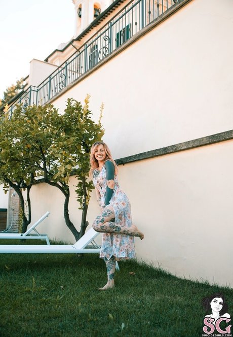 Ninaq pornstar exclusive photos