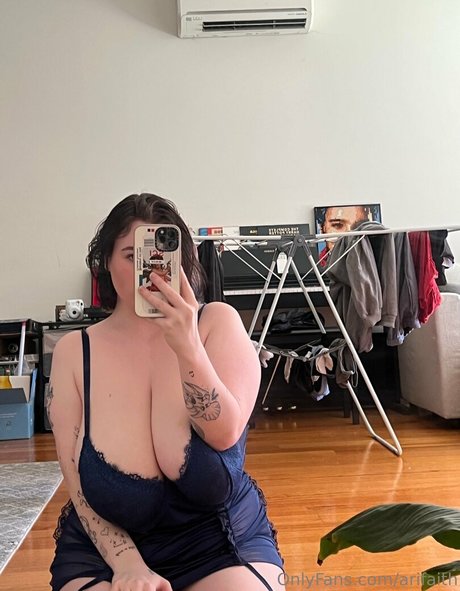 arifaith nice actress photo