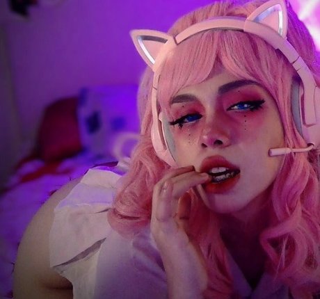 LunaLunaticka star high quality gallery