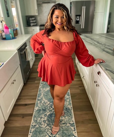 Brittney Lynn Vozar porn actress img