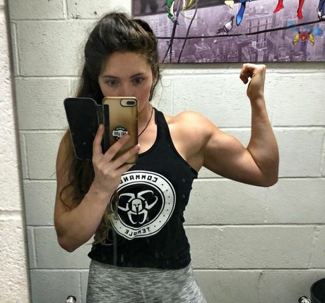 Sophia Ellis free actress gallery