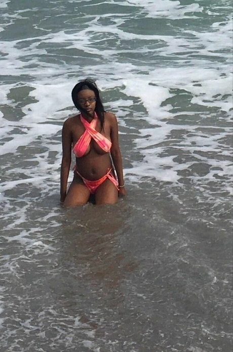 hollieboo exclusive star pictures