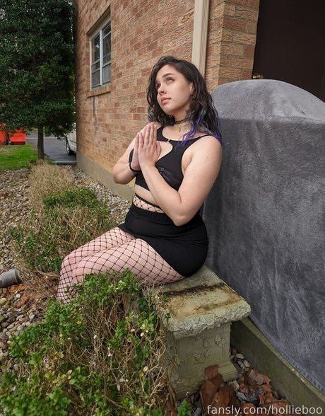hollieboo pornstar sexy pic