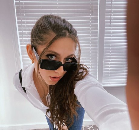 Amber Skyy pornstar naked pic