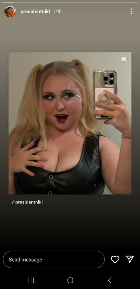 Niki Peacock Quick photo