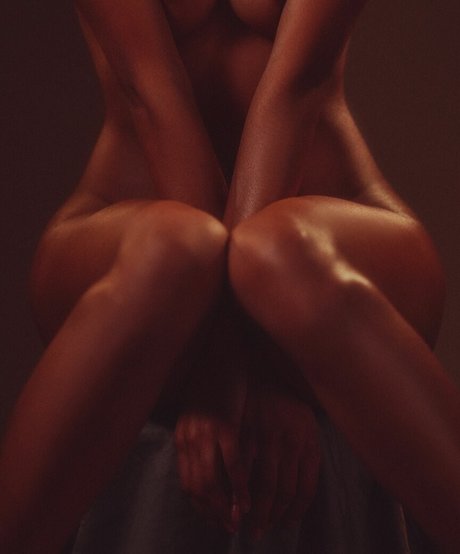 blonde pawg onlyfans sexy nude pics