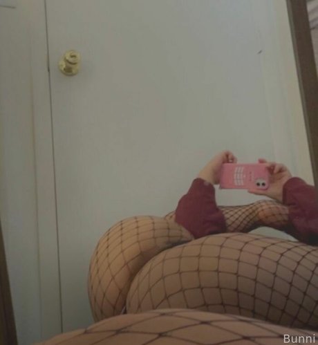 StrawbewwyMilf pornstar beautiful gallery