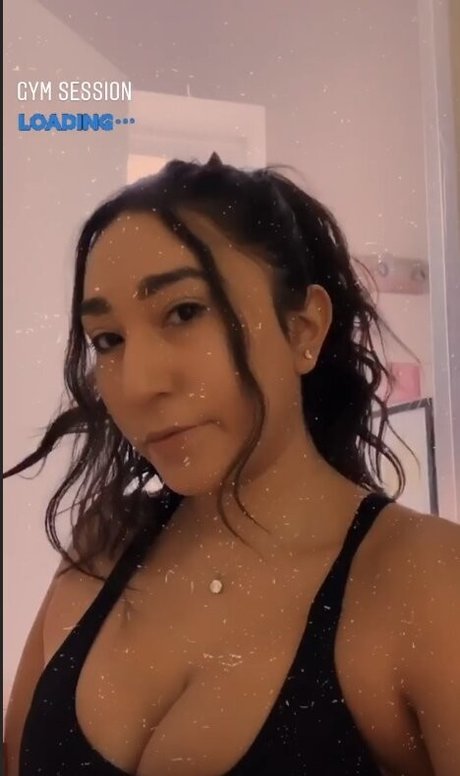 La irais exclusive star picture