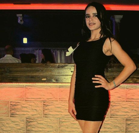 Denisa R Maria pretty pornstar photo