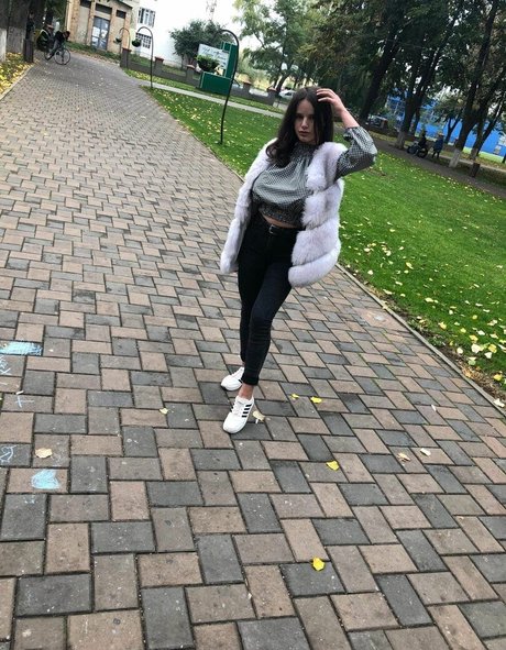 Denisa R Maria perfect pornstar image