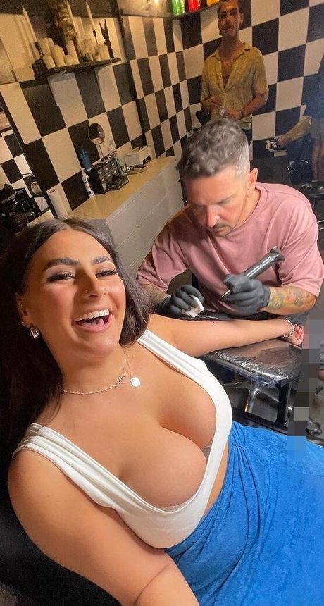 Millie C beautiful actress pic