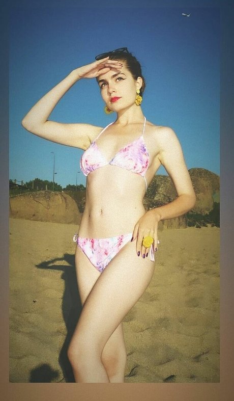 Condessa Anasta nude actress archive