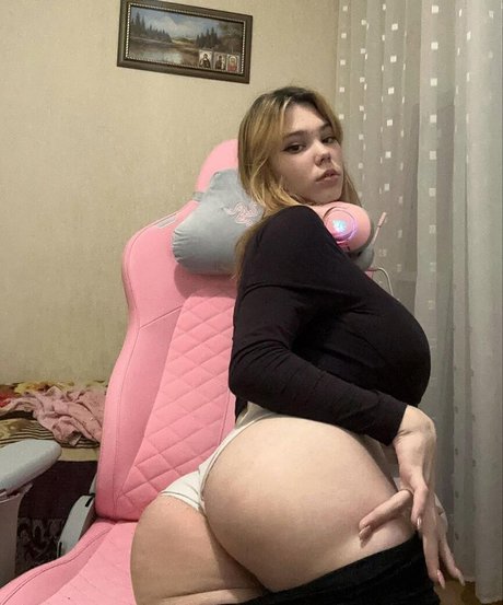 kitty kett nudes actress picture