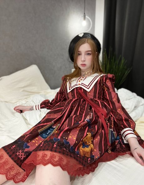 momorian pornstar nude image