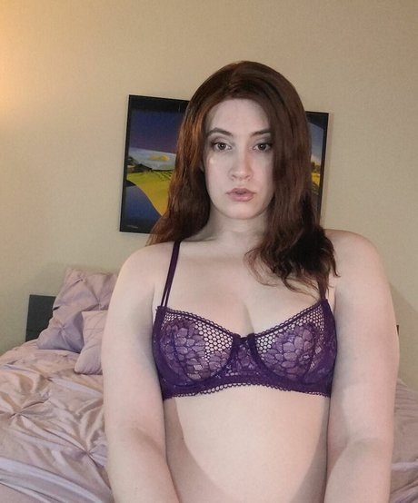 Lumina Moonstone pornographic actress images