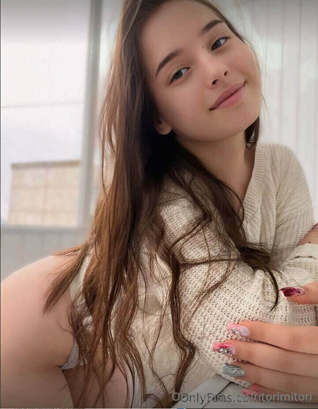 ritorimitori hot model gallery