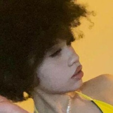 Gothxmyaa erotic pornstar archive