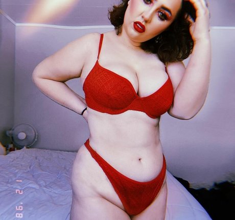 caito potatoe nude star img