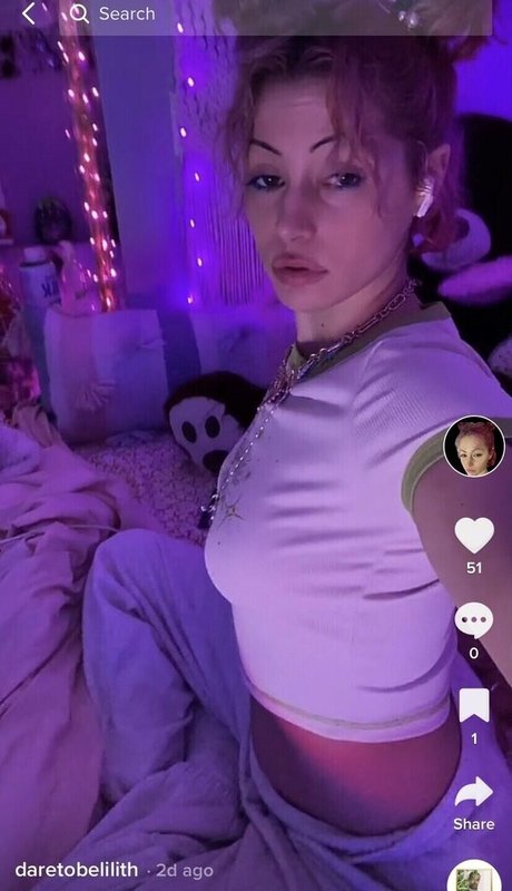 daretobelilith adult actress photo