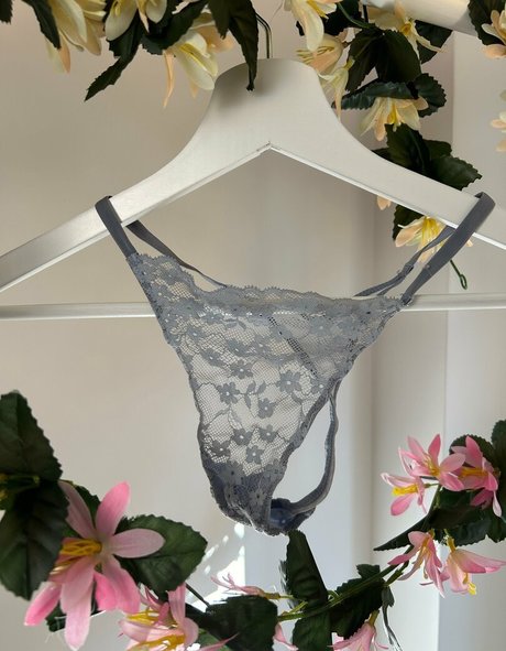 petitenikky erotic star img