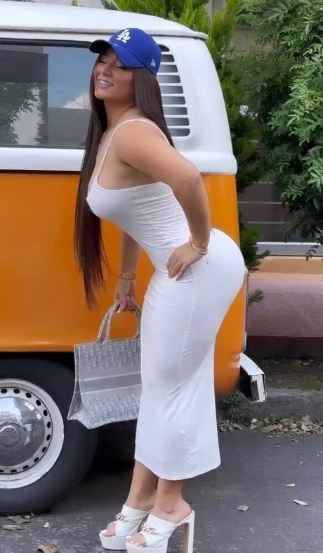 Carolina Pineda star erotic pictures