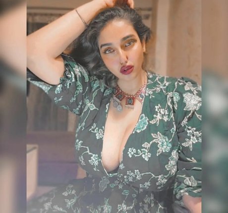 boobs selfie onlyfans best gallery