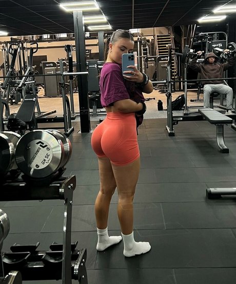 MIA GREEN free pornstar photos