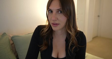 Tatum Christine nice actress image