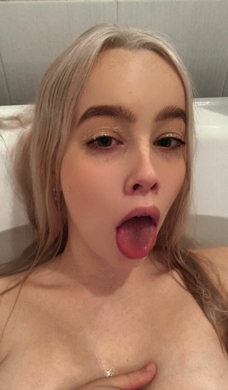 deni__dragons__ erotic actress gallery