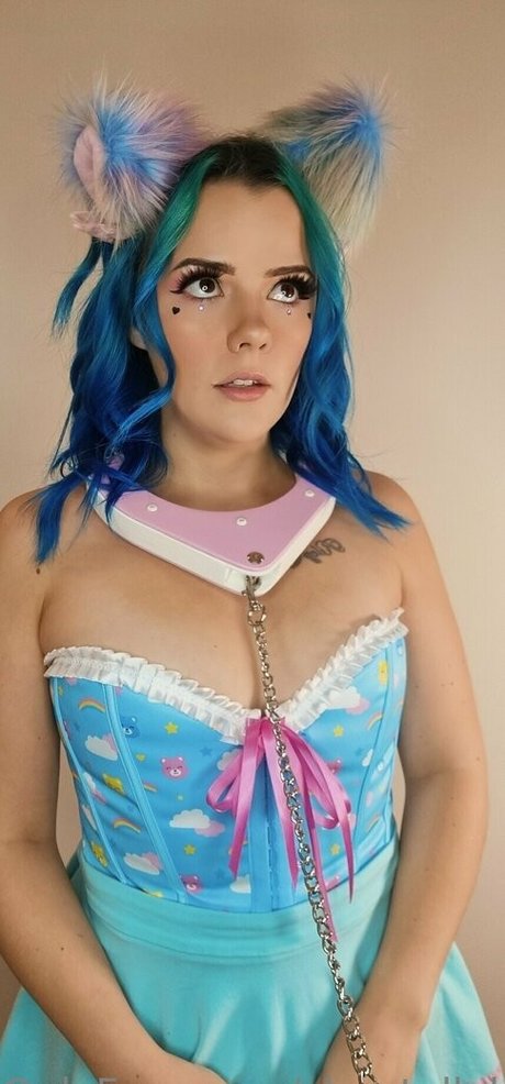 skinny blonde milf onlyfans art naked galleries