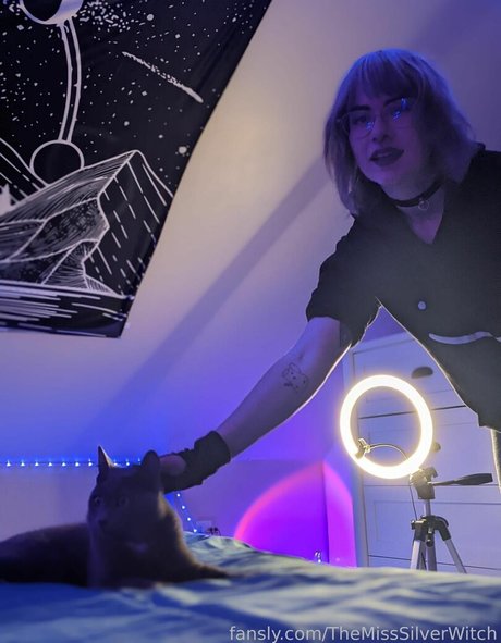 TheMissSilverWitch naked star pics