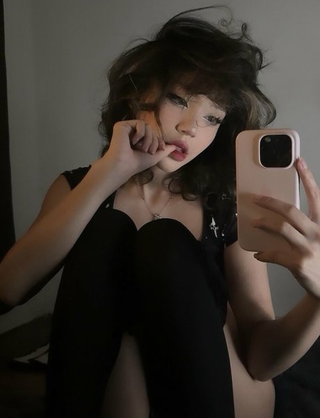 Linaboobie best actress photos