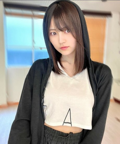 Hiiragi Usa beautiful pornstar archive