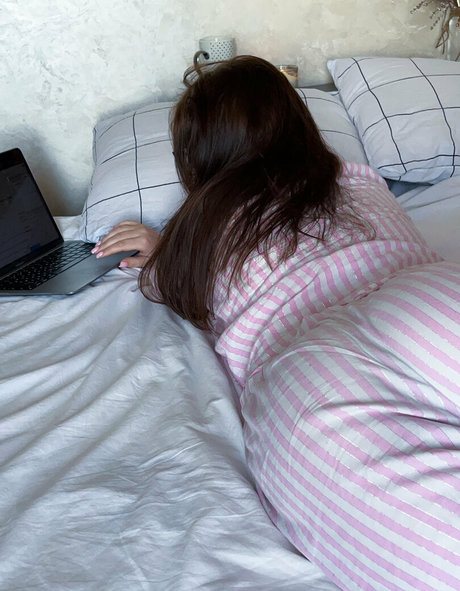 riyaxx pretty actress gallery