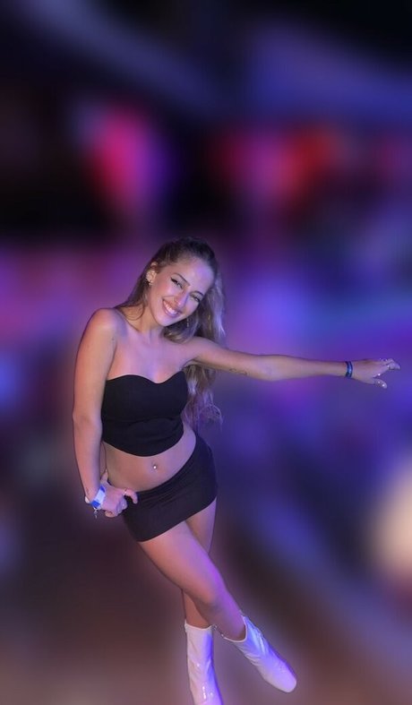 Ariannmusic pornstar galleries