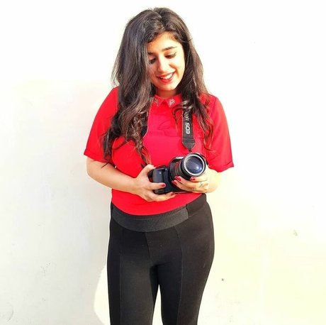 Apoorva Bhalla hot model pictures